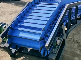 什么是鏈板輸送機(jī)？